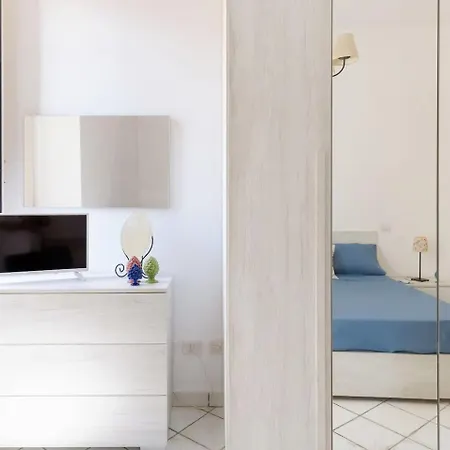 Апартаменти Realty Holidays Pinnidys House