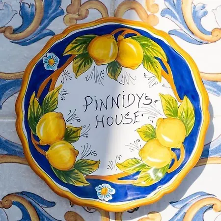 Realty Holidays Pinnidys House