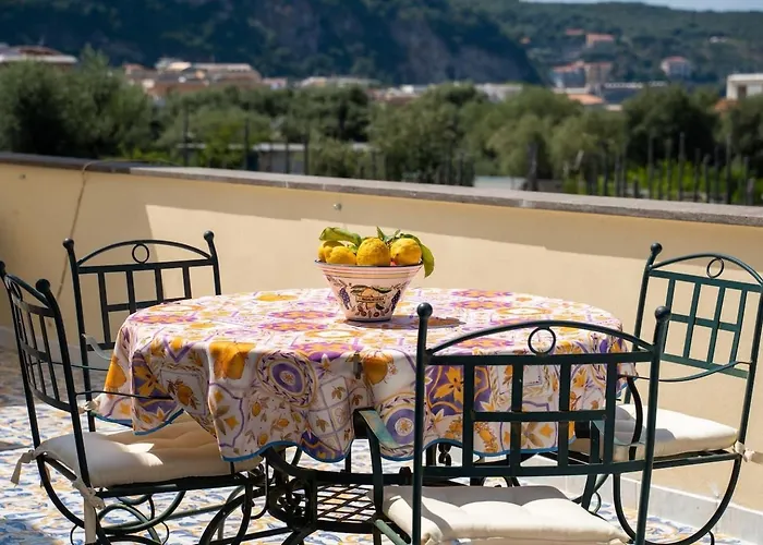 Апартаменты Realty Holidays Pinnidys House *