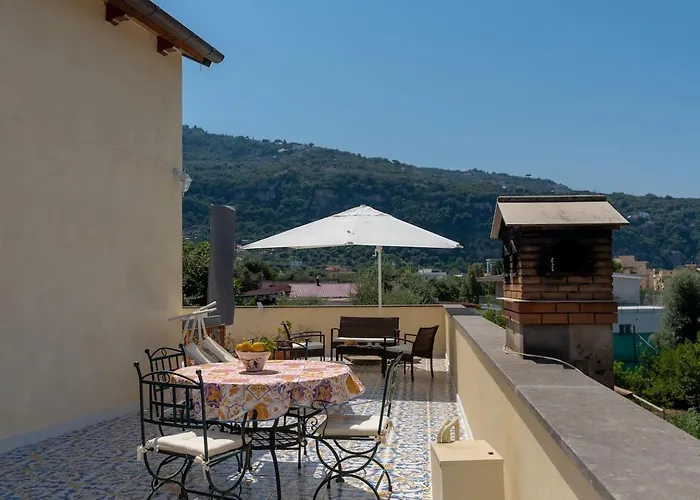 Realty Holidays Pinnidys House Апартаменты Сорренто