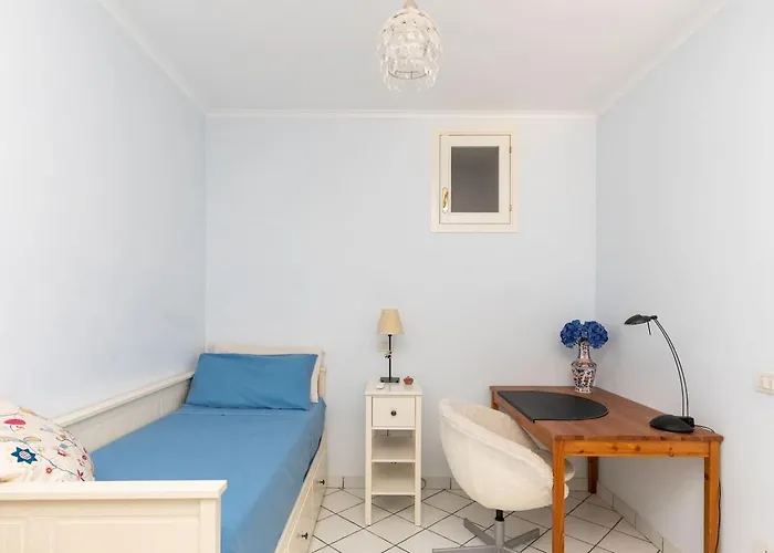 Realty Holidays Pinnidys House Апартаменты Сорренто