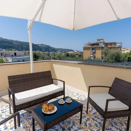 Apartment Realty Holidays Pinnidys House Sorrento