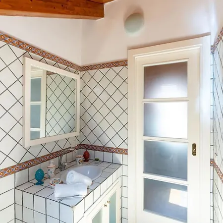 Realty Holidays Pinnidys House *